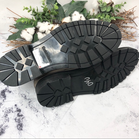 Calvin Klein Men's Ultan Suede Chukka Boots 10.5 - Picture 5 of 6